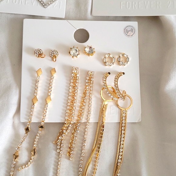 Forever 21 earrings, lot of 3 packs, NWT🎊🎉 - Picture 4 of 6